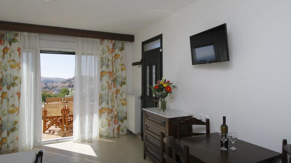 Amygdalies Apartments Myrina Bagian luar foto