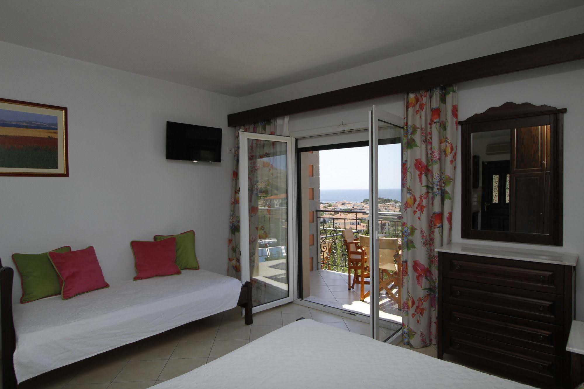 Amygdalies Apartments Myrina Bagian luar foto
