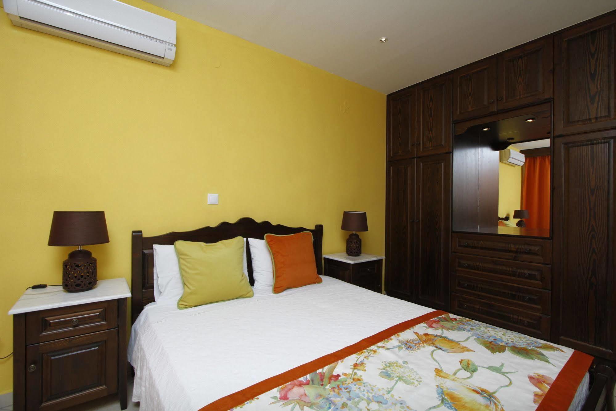 Amygdalies Apartments Myrina Bagian luar foto